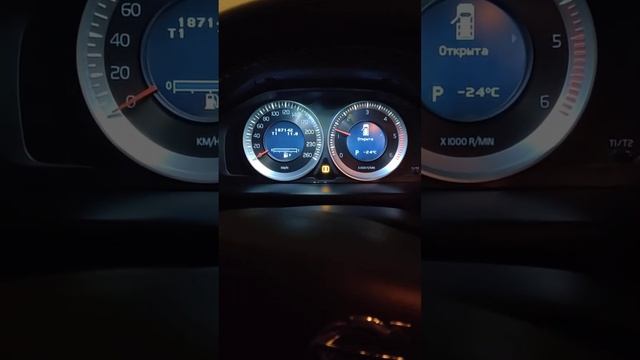 Запуск Volvo Xc70 в мороз -25! После 5 дней простоя. смотреть онлайн