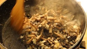 ЛУЧШИЙ СОУС к макаронам! ГРИБНОЙ СОУС! Простой рецепт.