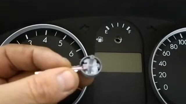 Ремонт приборки Гетс и замена лампочек в приборке смотреть онлайн