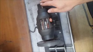 Работа на станке для заточки ножей Sharp knife expert в мастерской ☺⚙️?️✂️