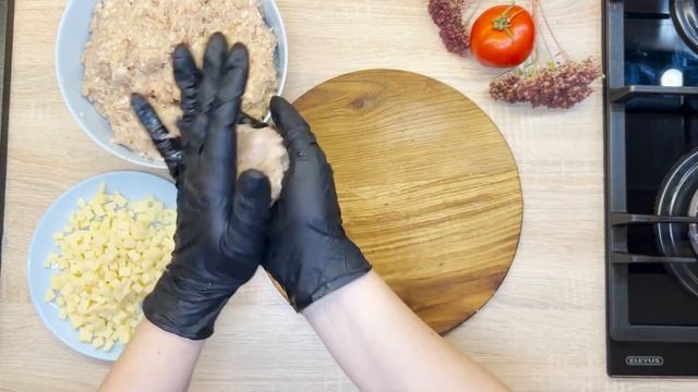 РЕЦЕПТ КОТЛЕТ ОТ ТУРЕЦКОГО ПОВАРА. Сочные котлеты с сыром из куриного фарша