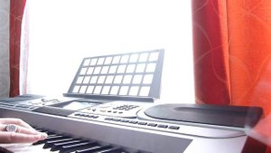 Синтезатор начального уровня Supra SKB-615