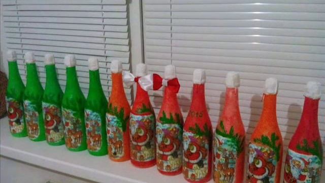 ?Декупаж на бутылках. Как можно украсить бутылки к Новому году и др. идеи с бутылками смотреть онлайн