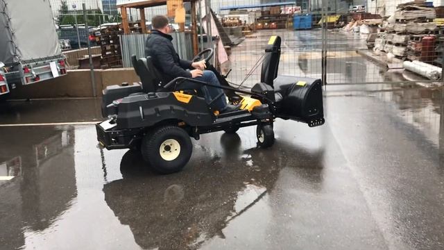 Садовый трактор (райдер) Cub Cadet XZ3 с снегоуборщиком 3X