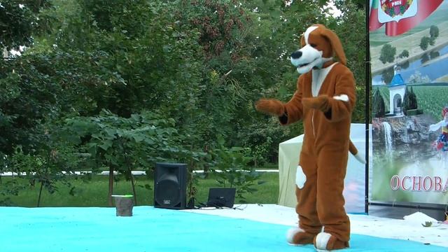 В гостях у Маши и Медведя (Выход Собачки и Обезьянки) смотреть онлайн