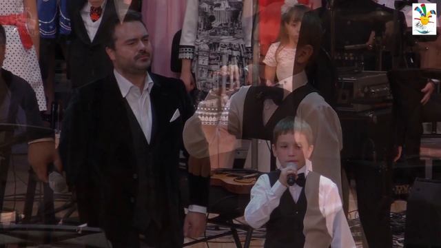 "Песня о Матери-планете" - Василий Ладюк, Ваня Шигин смотреть онлайн