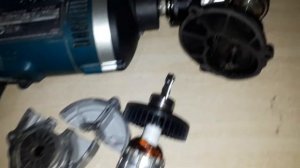 Furadeira MAKITA HP1630 / Super dica de manutenção!