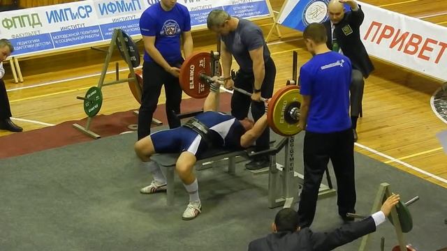 20 декабря 2015. Потапенко Сергей. 3 подход. Жим 177,5 кг, в зачет, с.в. 86,05 кг смотреть онлайн