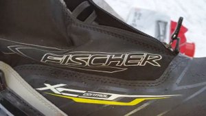 Fischer XC Control . Склейка трещины ботинка полиуретановым клеем Aquasure+FD 28гр.