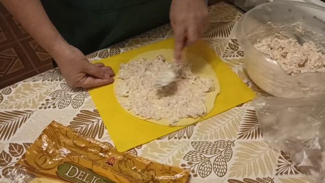 Рулетики из ветчины с сыром смотреть онлайн