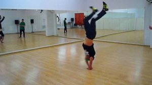 Школа танцев Place D. B-boy Lazar (Илья)