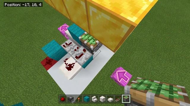 The HIDDEN STAIRCASE! [Minecraft Bedrock] +Tutorial 1.20 смотреть онлайн