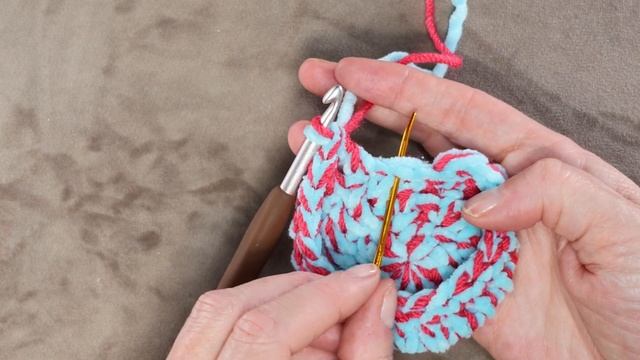 LEFT HANDED Crochet - The EASIEST Slippers for Absolute Beginners!