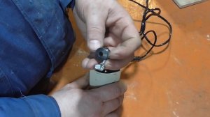 Как сделать вибромассажер своими руками!!