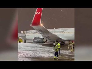 В аэропорту Сочи загорелся двигатель самолета Nordwind