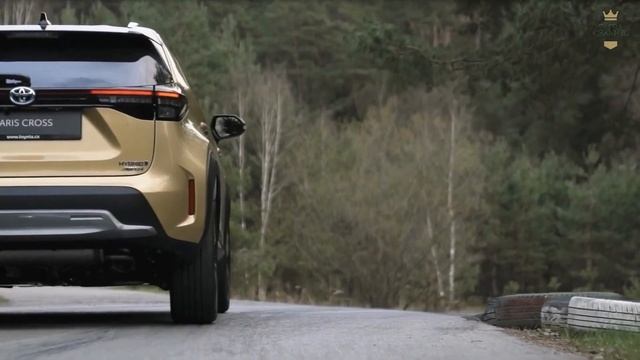 The ALL NEW 2024 Toyota Yaris Cross Features JUST LEAKED By Toyota CEO! смотреть онлайн