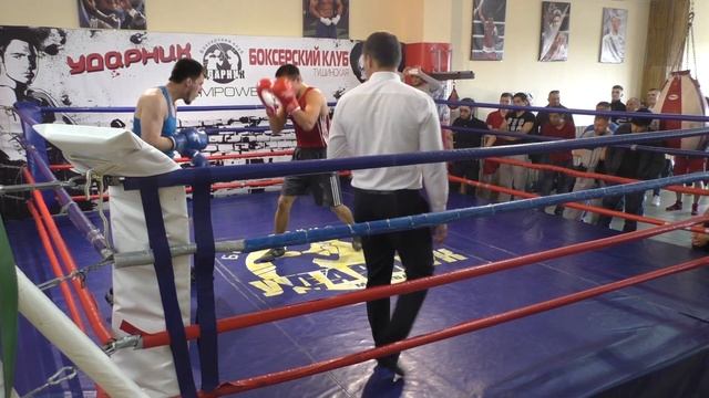 16 78 Сараев Акьегет Ударник Тушинская vs Базаров Сирож Ударник Кожуховская смотреть онлайн