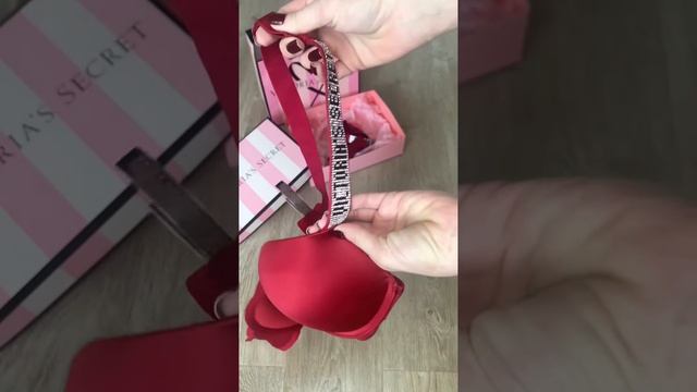 Комплект нижнего белья Victoria’s Secret https://t.me/topbrands_74 смотреть онлайн