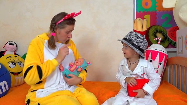 У мисс Полли была Долли - Детская песня | Песни для детей от Рома и Кирилл смотреть онлайн