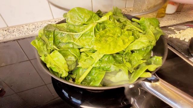 Как вкусно приготовить Шпинат!