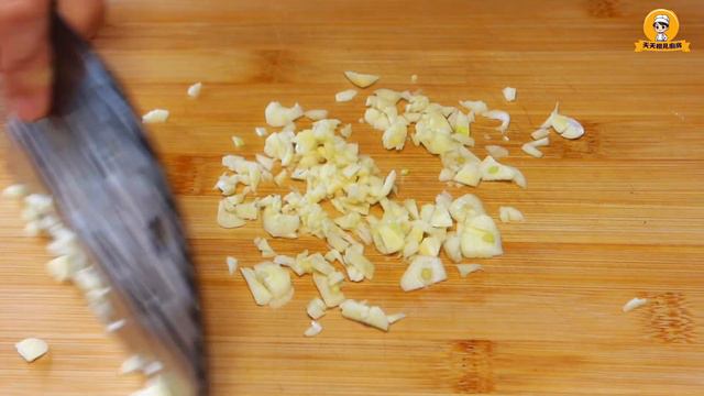 教你正宗「白菜炒肉」的家常做法，做法簡單，清脆入味，好吃又下飯 Stir-fried Pork with Chinese Cabbage  【天天相見廚房】#白菜食譜 #白菜料理 #白菜的做法