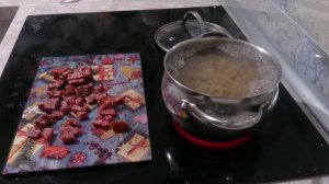 Как приготовить макароны с копченой колбасой.
