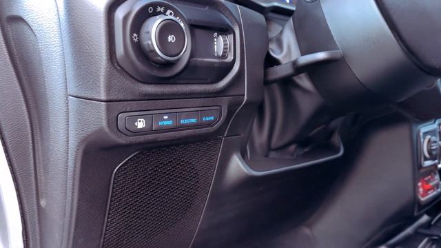 Redefining Off-Road Excellence: The 2024 JEEP WRANGLER 4XE Revealed смотреть онлайн