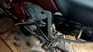 HONDA TRANSALP XL600V обслуживает маятника прогрессии.