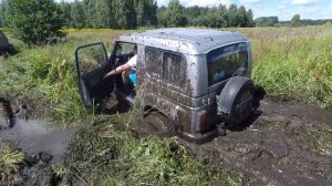 Kia Retona mud pit 31x11,5R15 Maxxis Mudzilla