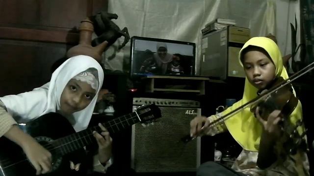 IDUL FITRI (NN./ Eid celebration song) in duet violin guitar (FIRDA FIFI VERSION) смотреть онлайн