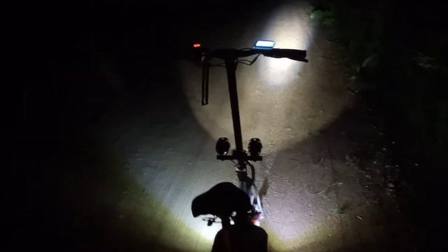 KUGOO G-Booster ночное освещение смотреть онлайн