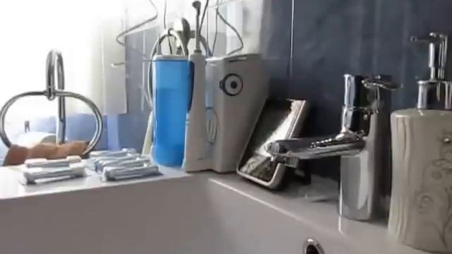 Oral B OxyJet Sistema de limpieza irrigador, la unica pega el tamaño смотреть онлайн