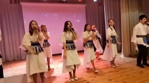 "Мир вашему дому". Песня на все века.