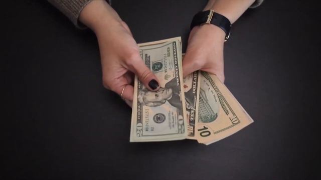Законы привлечения денег, о которых должна знать каждая женщина!