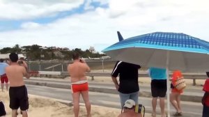 ? САМЫЙ ОПАСНЫЙ АЭРОПОРТ ПЛЯЖ ? Most Dangerous Princess Juliana Airport St Martin  22 03 2013