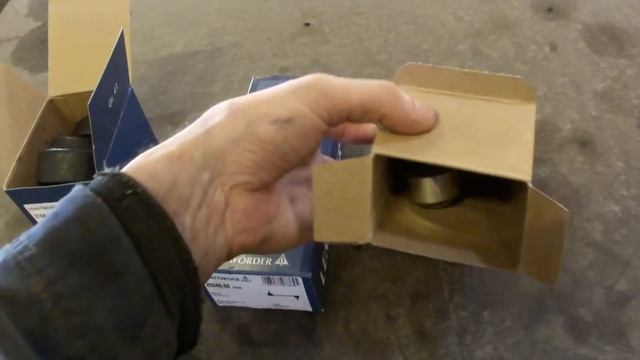 Замена втулок на стабилизаторе Mercedes W210 sway bar bushing replacement смотреть онлайн