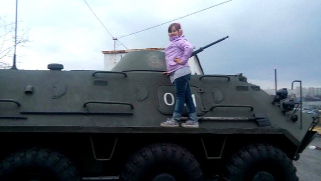 С 8 марта/жена/дочка смотреть онлайн