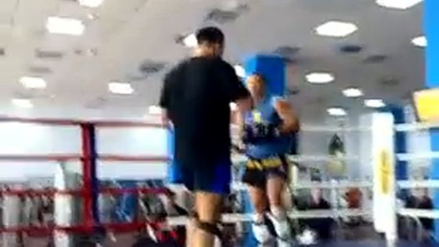 Макс vс Джикия смотреть онлайн