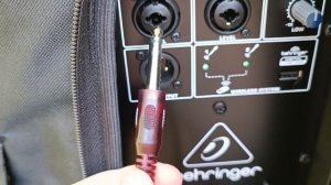 АКТИВНАЯ АКУСТИКА BEHRINGER EUROLIVE B115 MP3