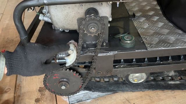 Как установить натяжитель (успокоитель) цепи на мотособаке/мотобуксировщике