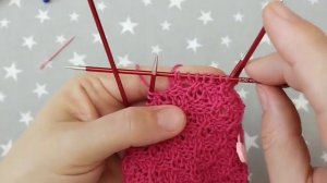 Простой узор для носков. Ажурные носки спицами, схема. Вяжется легко, пояснение каждого ряда.