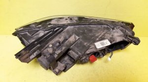 Фара левая для Volkswagen Passat B8 2014 2015 2016 2017 2018 2019 2020 год выпуска LED