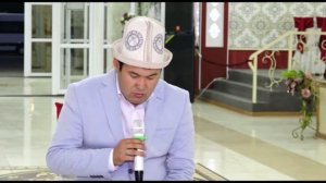 Идирис Айтбаев маркумдарга багыштап куран окуду