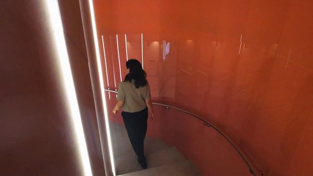 Front office агентства недвижимости "АТОМ" смотреть онлайн