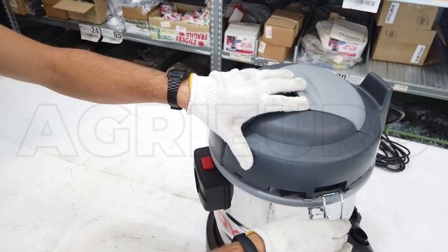 Aspirapolvere aspiraliquidi Lavor Windy 120 IF: montaggio e funzionamento dell'aspiratutto смотреть онлайн