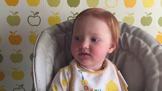 Лисси отвечает на вопросы в 1 год 7 месяцев.. Рассуждает о солнце, о загаре смотреть онлайн