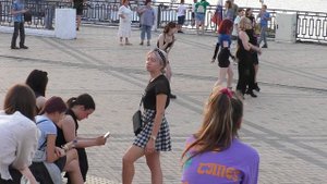 Танцы на Нижне-Волжской набережной Нижнего Новгорода