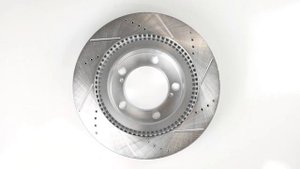 Передний правый перфорированный тормозной диск POWERSTOP Evolution с насечками Артикул: JBR1309xr
