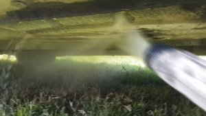 Охренел от увиденного / Антикоррозийная обработка автомобиля пушечным салом /