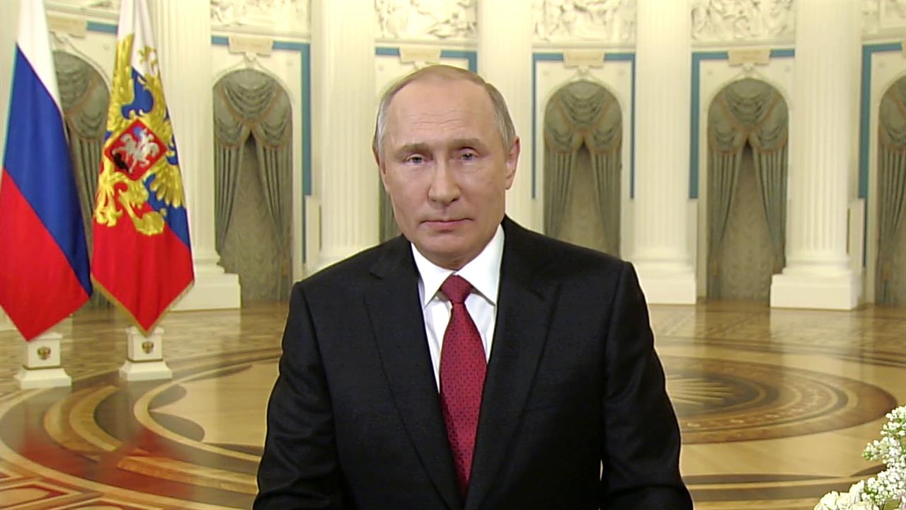 Владимир Путин поздравил всех россиянок с Международным женским днем